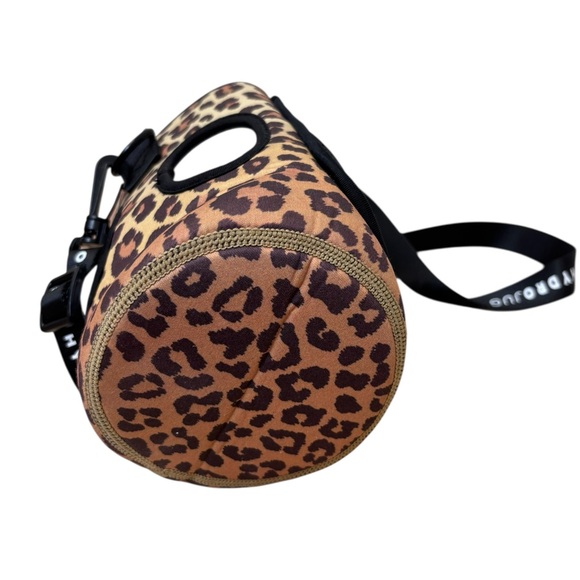 HydroJug Cheetah Pattern Bottle Holder - Picture 3 of 3